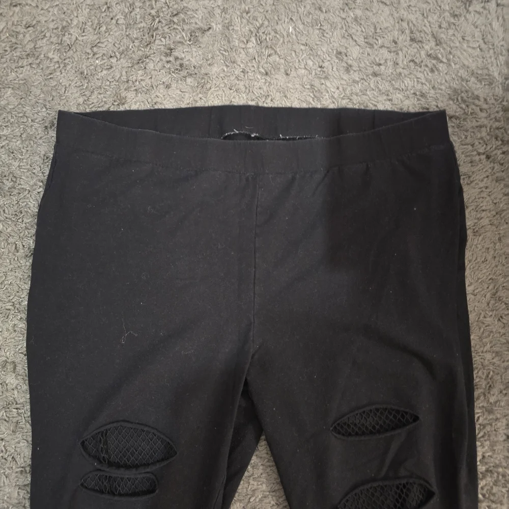 Torrid Black Ripped Leggings with Mesh Detail - Picture 5 of 7